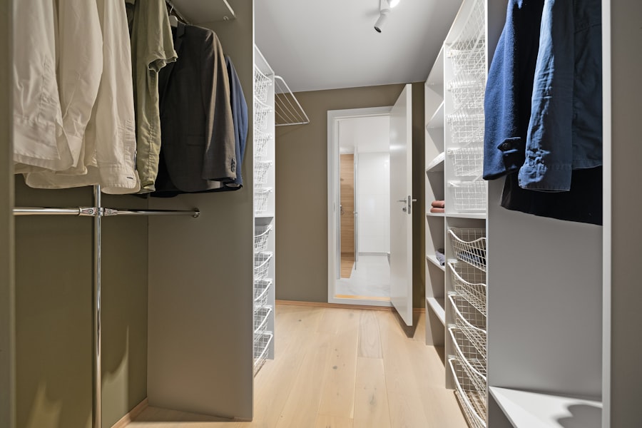 Photo Closet Solutions